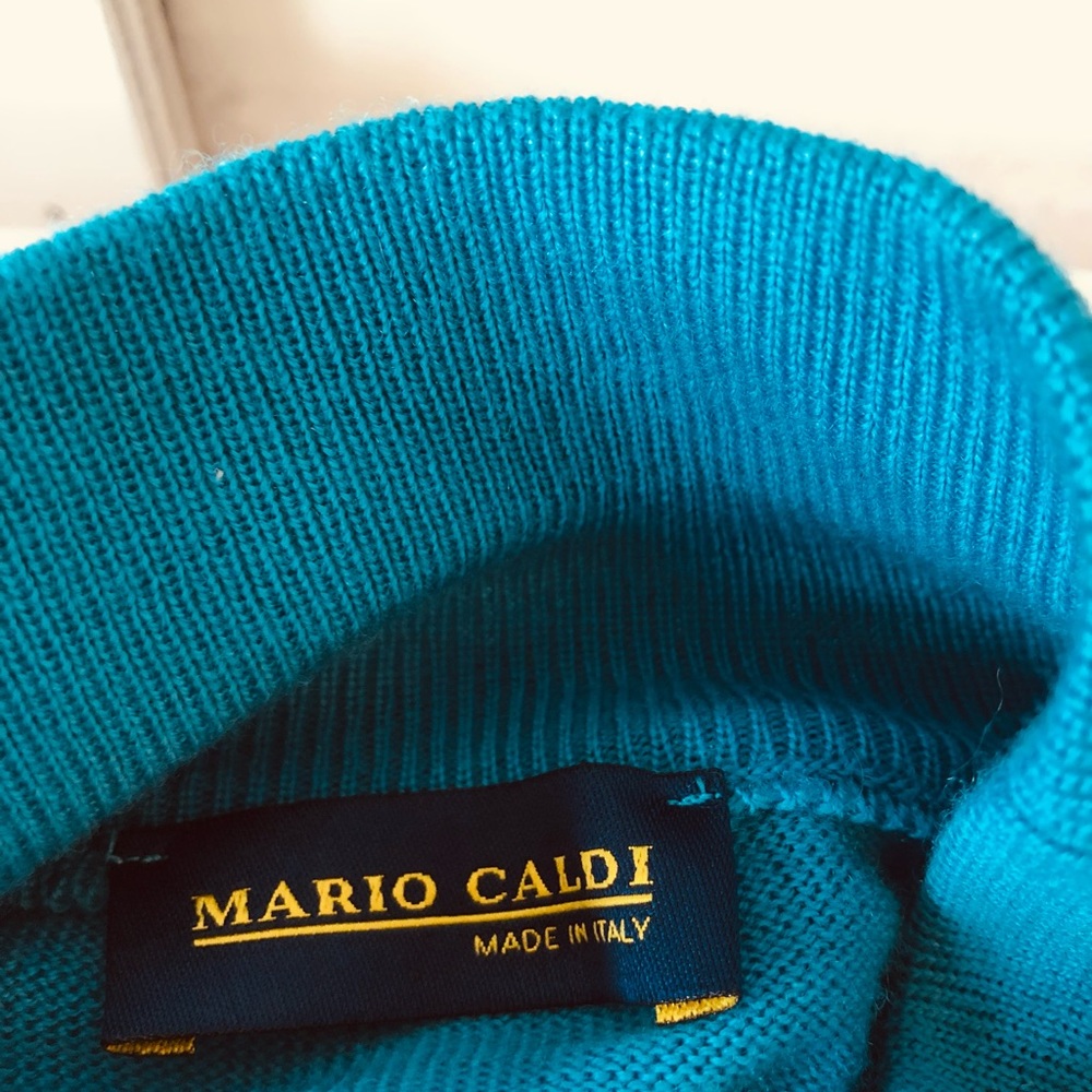 Mario Caldi Men’s blue long sleeves sweater XL